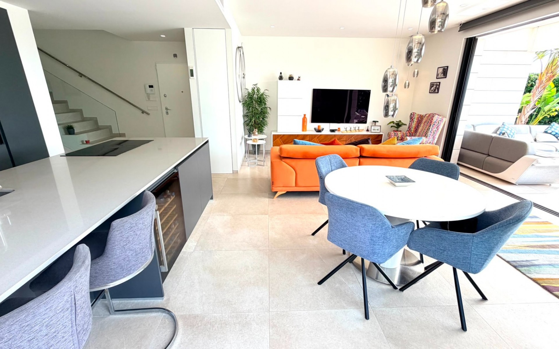 Resale - Villa - Los Montesinos - Los Montesinos - Urb. La Herrada