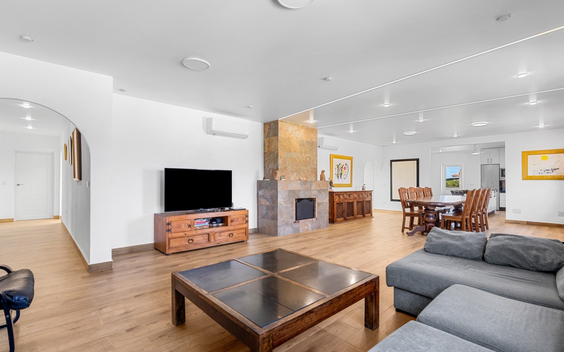 Resale - Villa - Los Montesinos