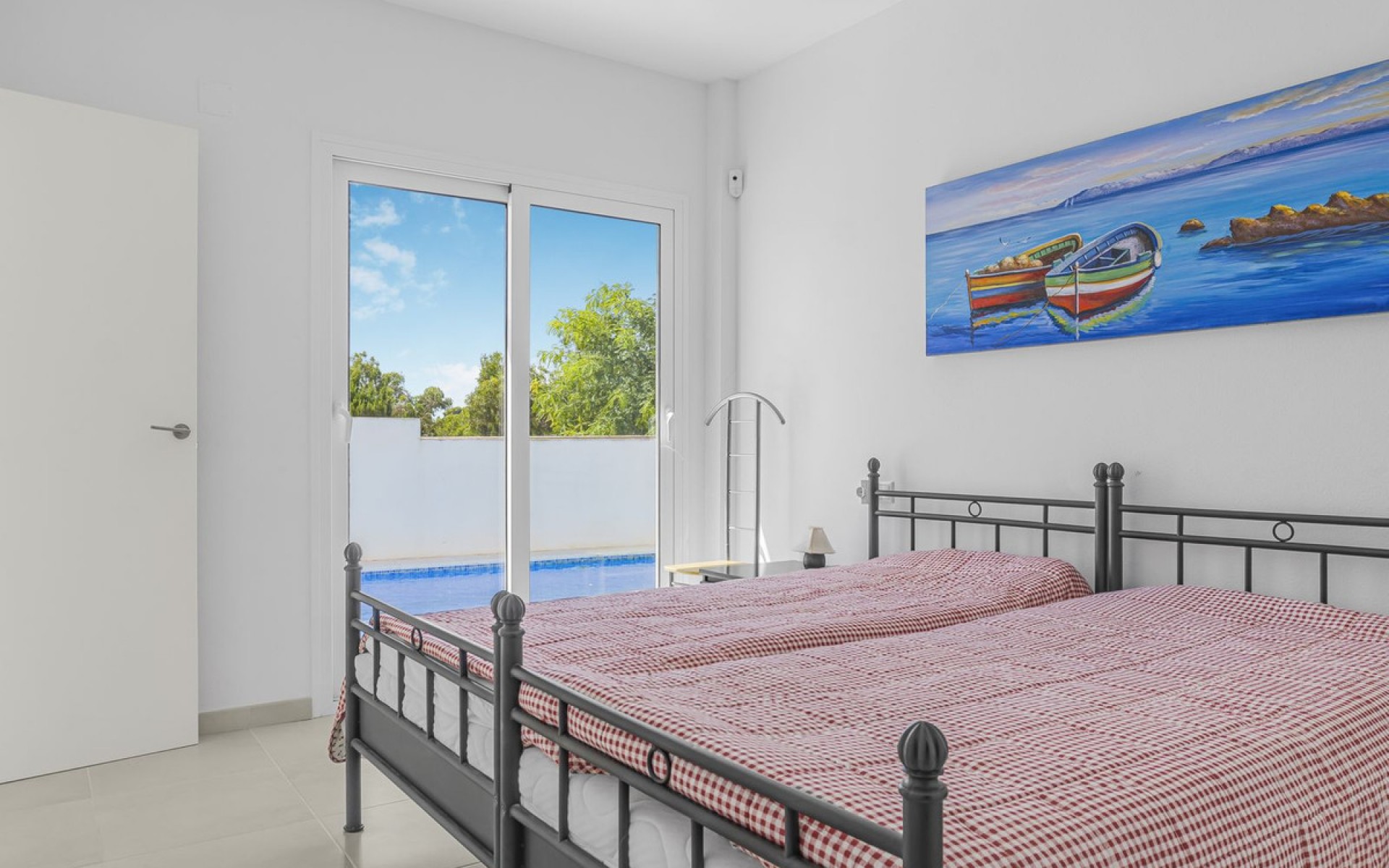 Resale - Villa - Mil Palmeras