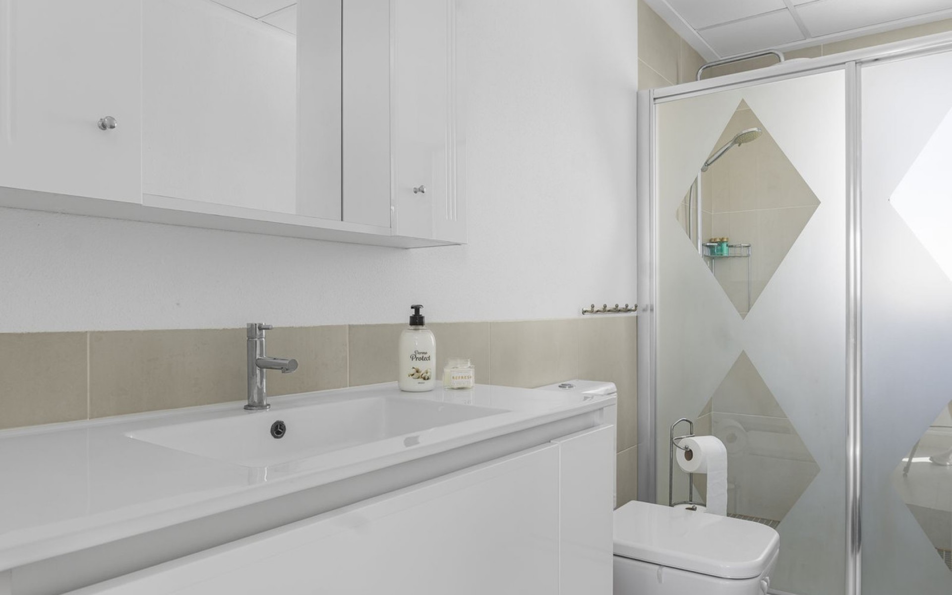 Resale - Villa - Mil Palmeras