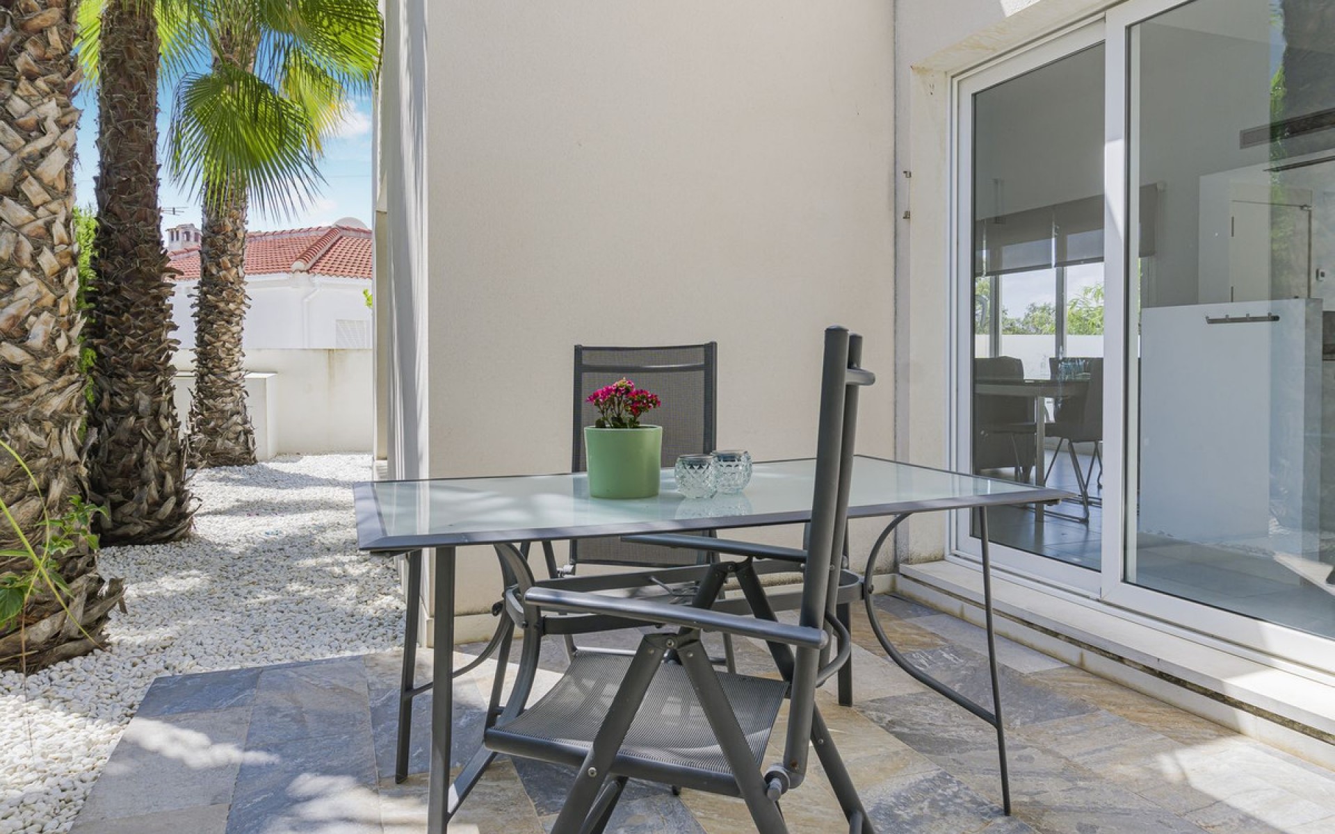 Resale - Villa - Mil Palmeras