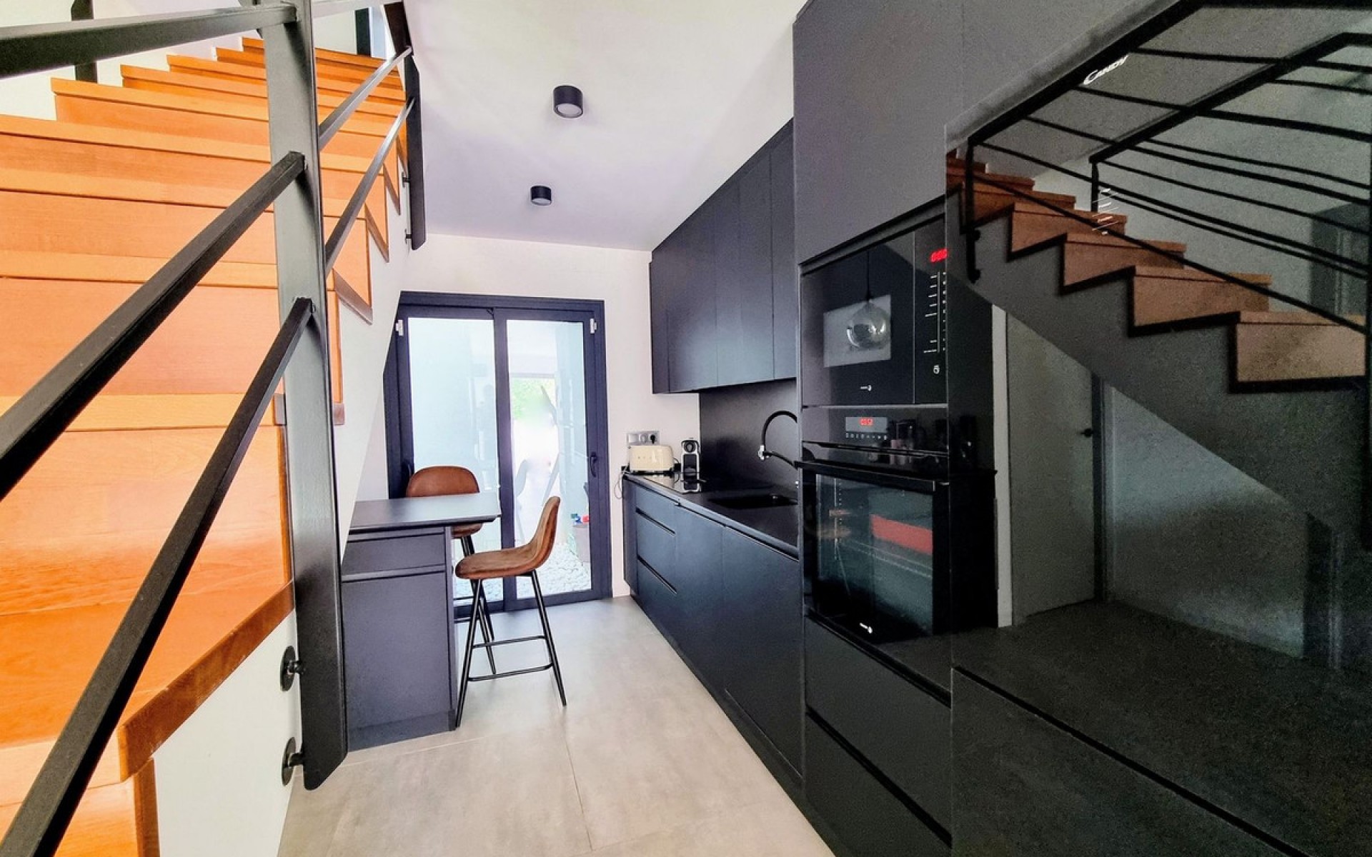 Resale - Villa - Mil Palmeras