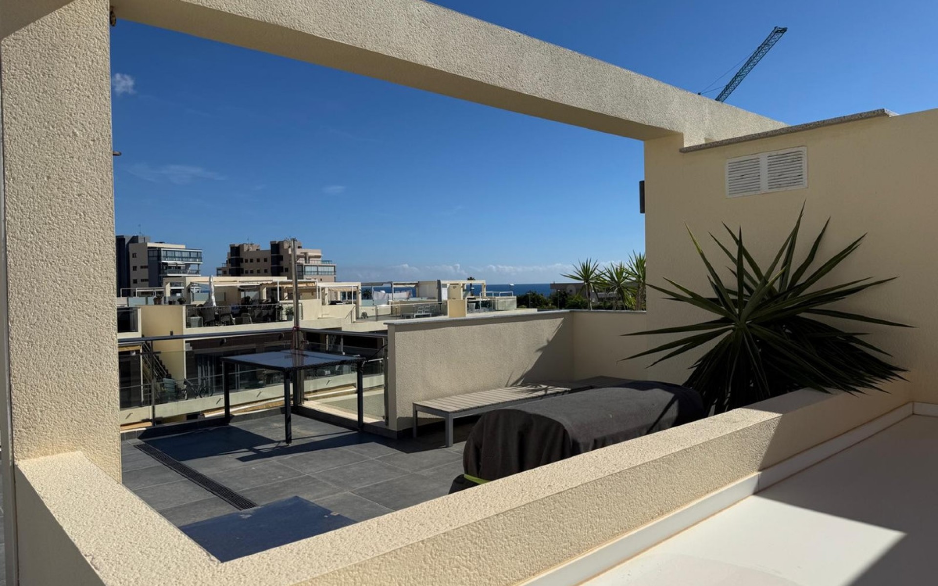 Resale - Villa - Mil Palmeras
