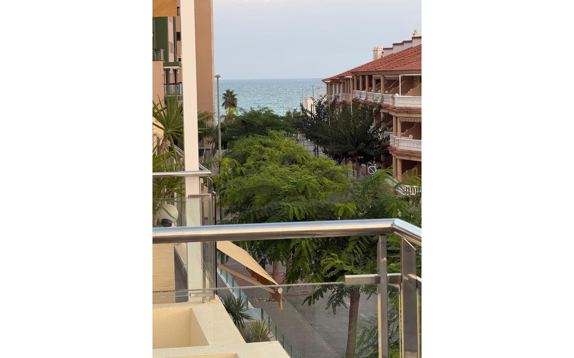 Resale - Villa - Mil Palmeras