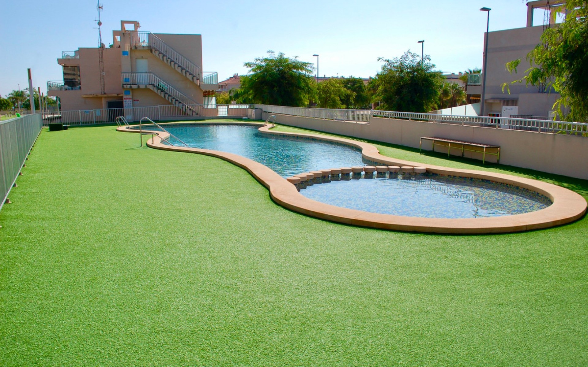 Resale - Villa - Mil Palmeras