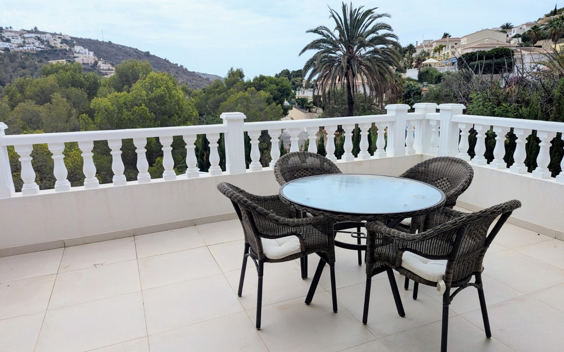 Resale - Villa - Moraira