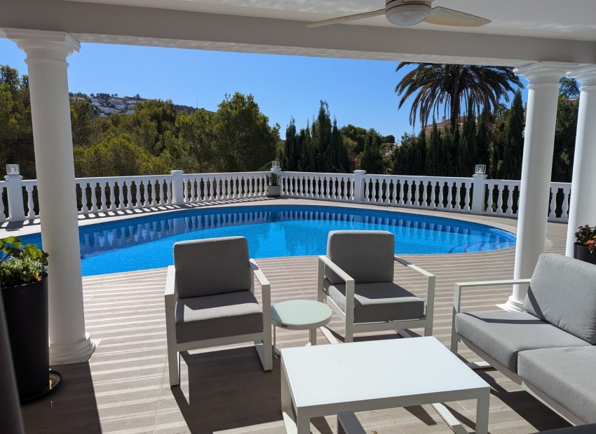 Resale - Villa - Moraira