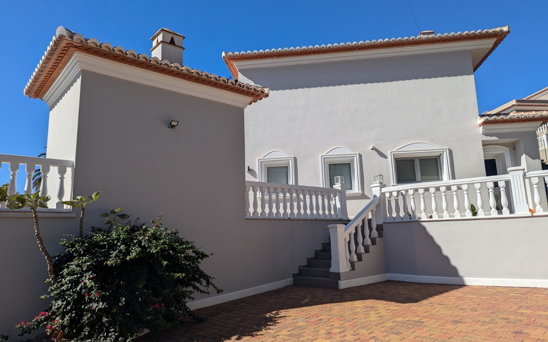 Resale - Villa - Moraira