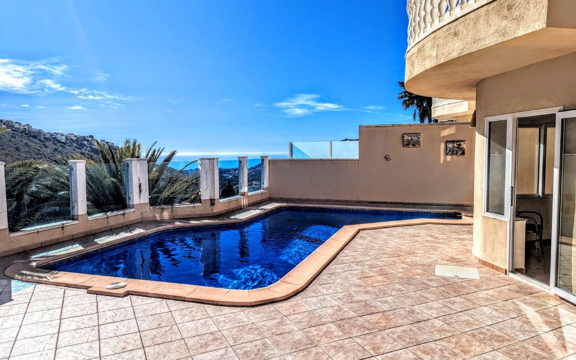 Resale - Villa - Moraira