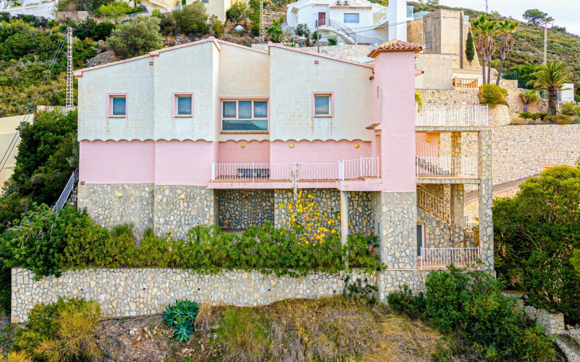 Resale - Villa - Moraira