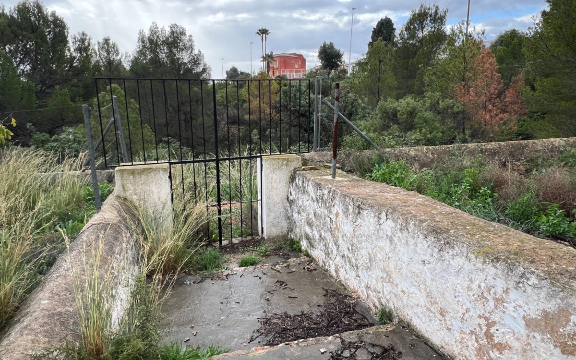 Resale - Villa - Novelda - Estación
