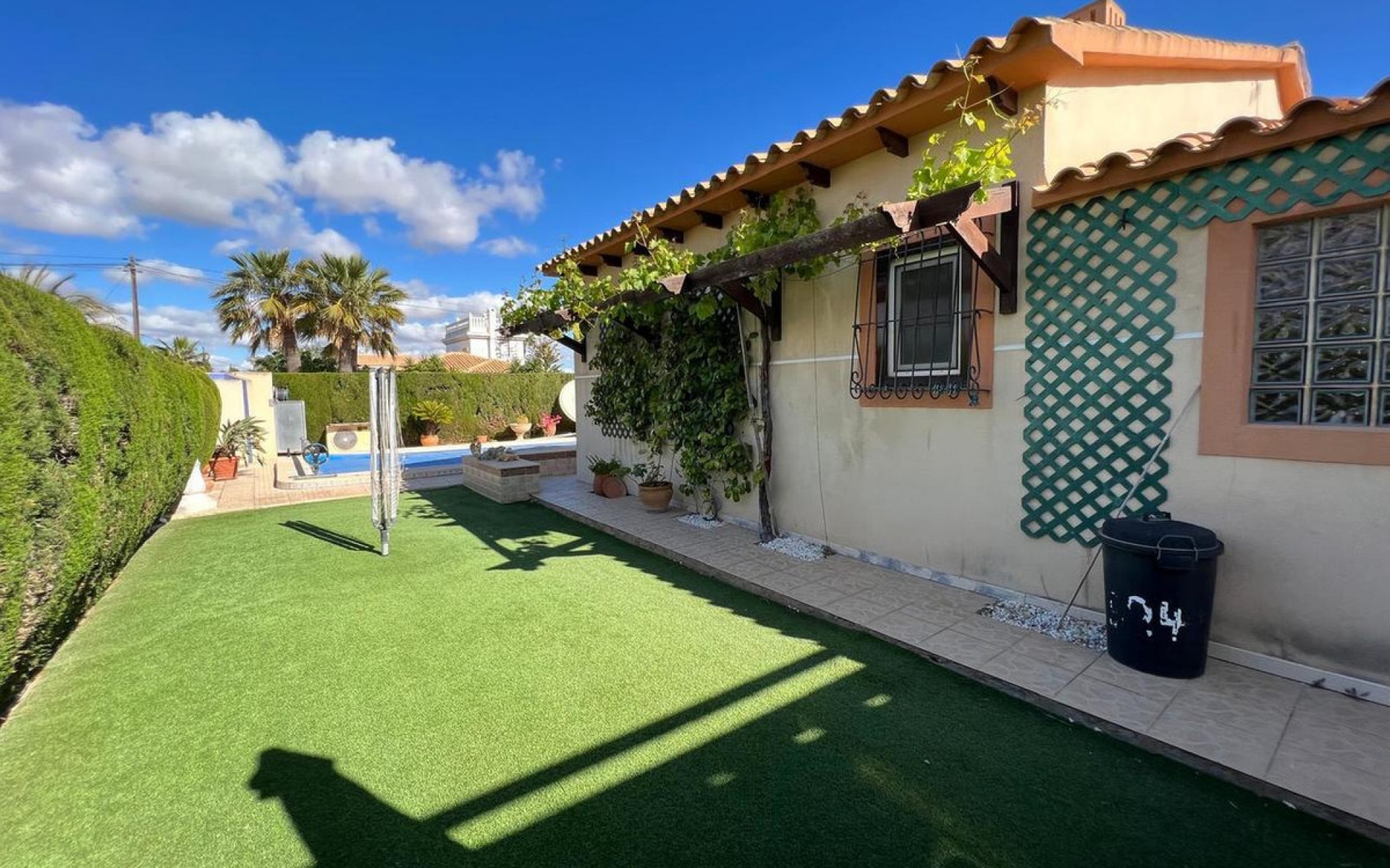 Resale - Villa - Orihuela - Cabo Roig