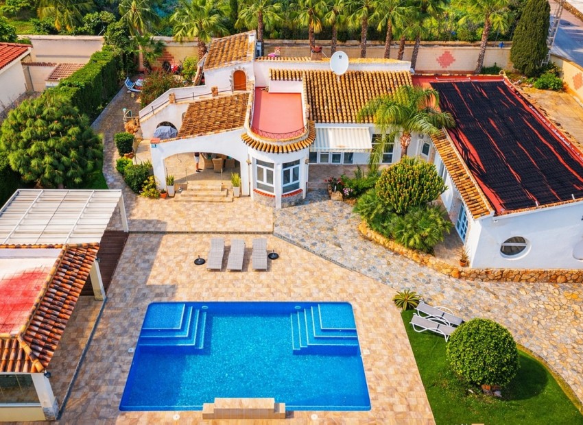 Resale - Villa - Orihuela - Cabo Roig