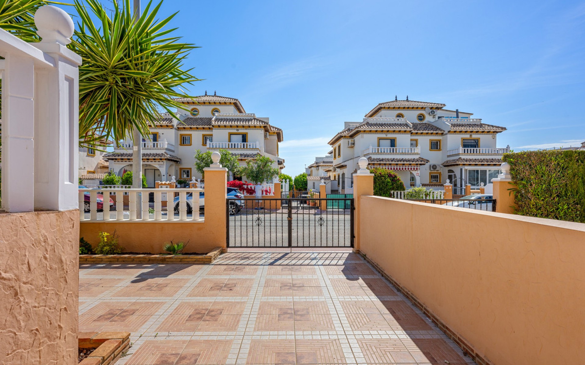 Resale - Villa - Orihuela - Cabo Roig