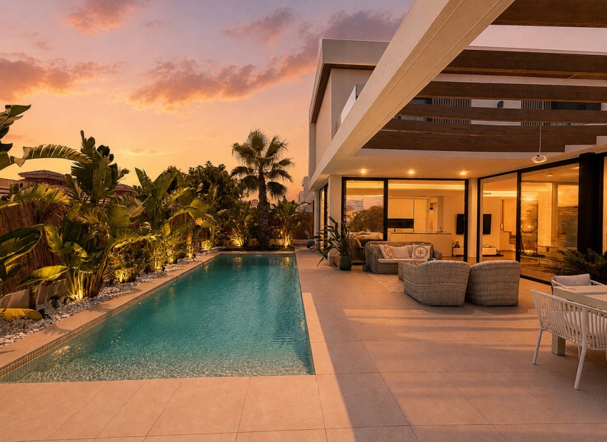 Resale - Villa - Orihuela - Cabo Roig