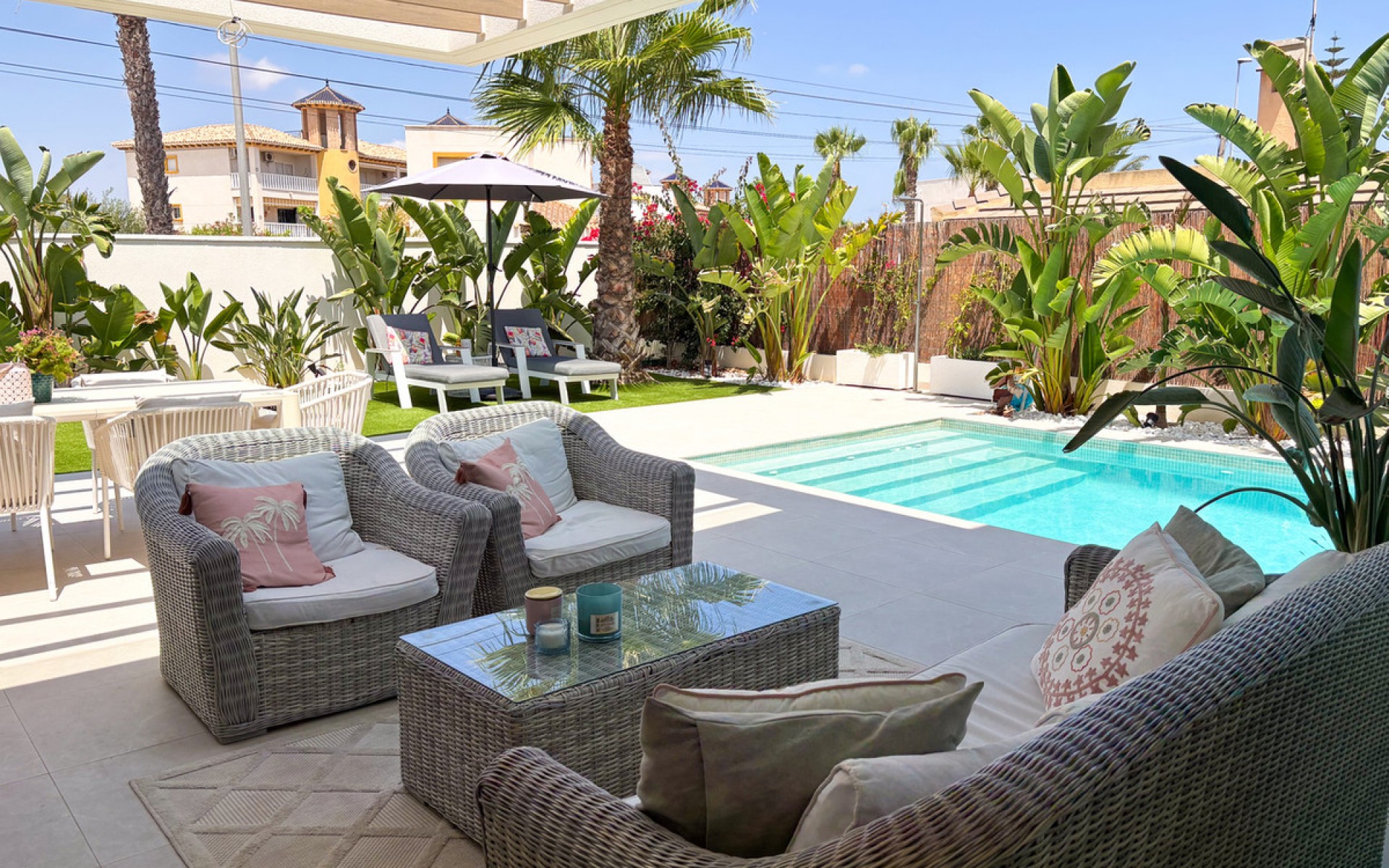 Resale - Villa - Orihuela - Cabo Roig