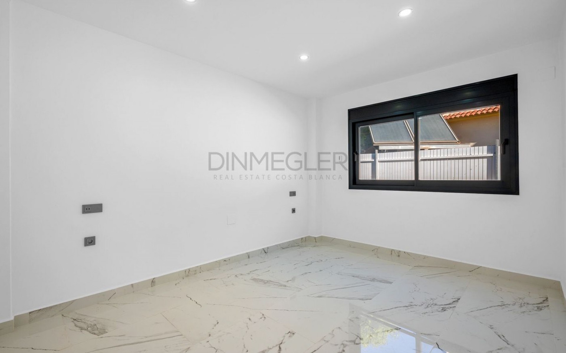 Resale - Villa - Orihuela - Campoamor