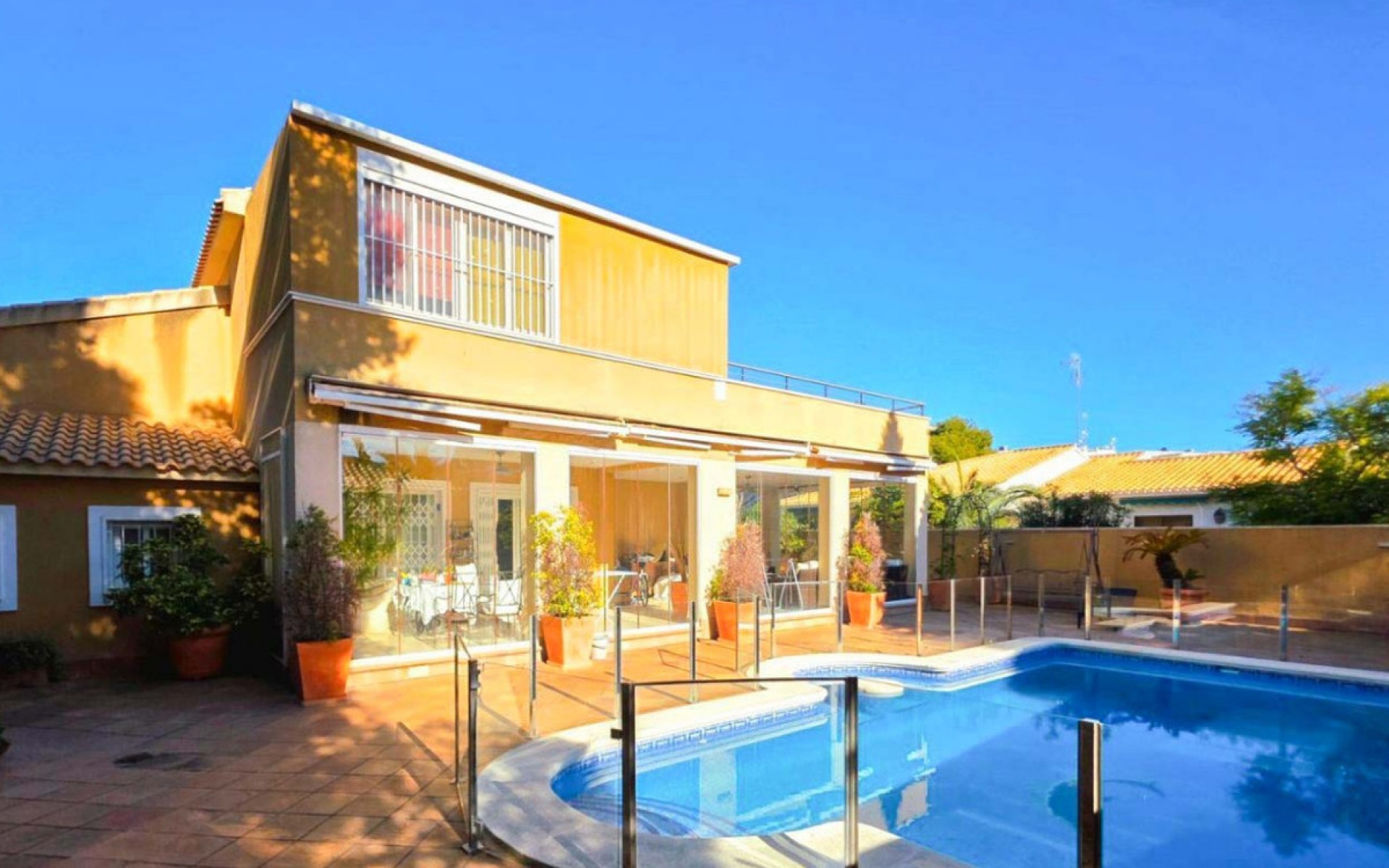 Resale - Villa - Orihuela - Campoamor