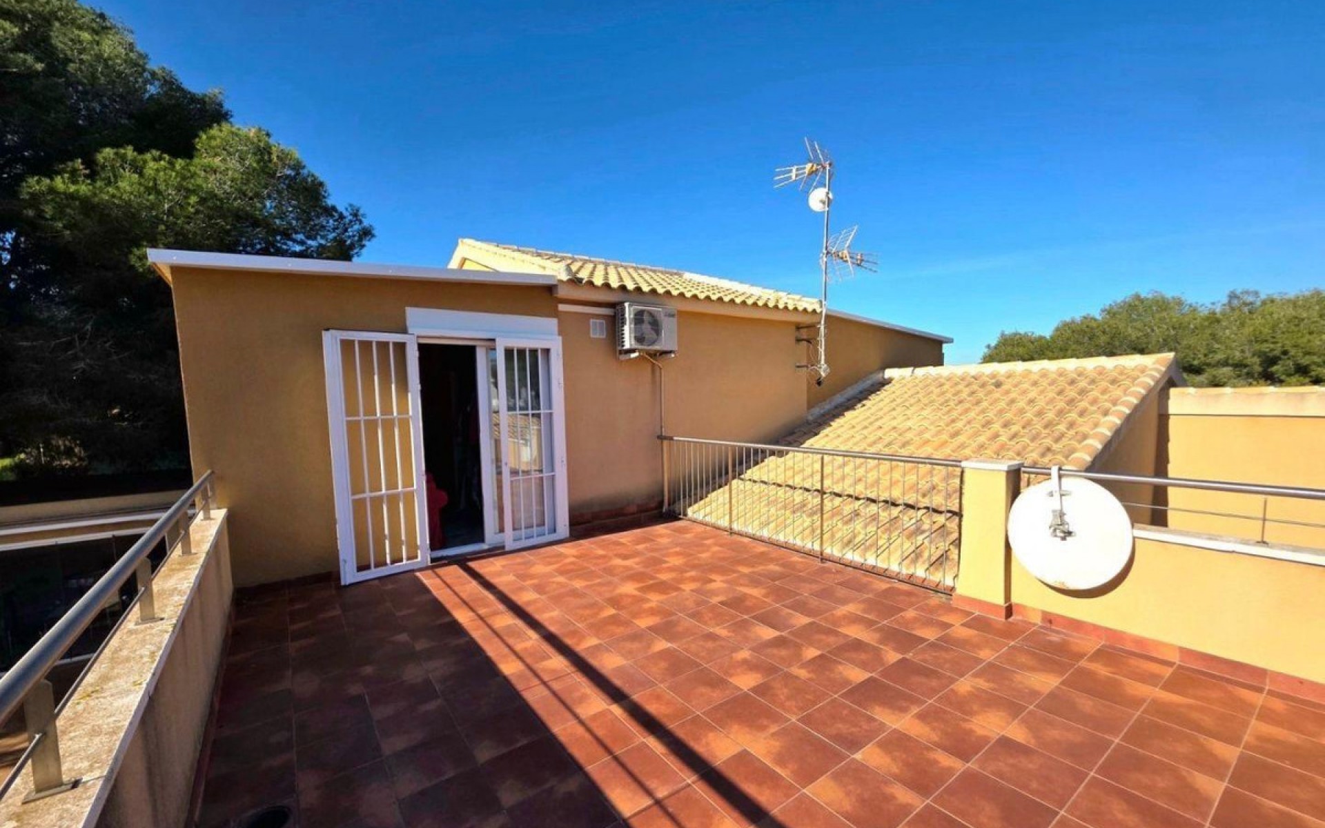 Resale - Villa - Orihuela - Campoamor