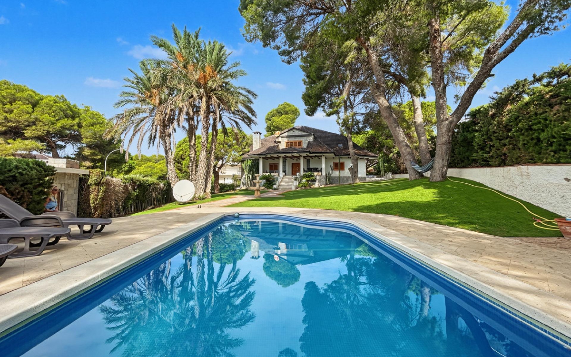Resale - Villa - Orihuela - Campoamor
