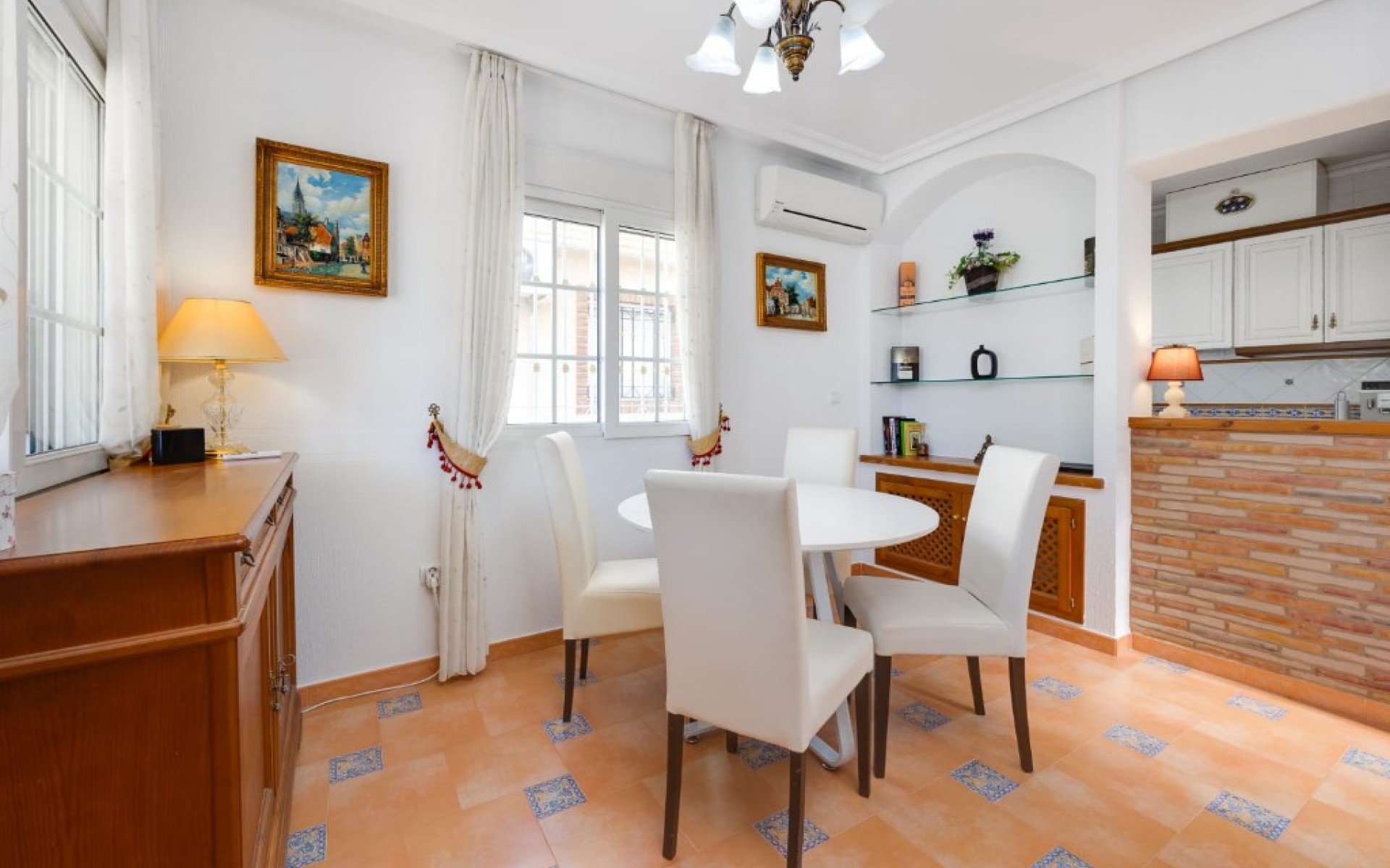 Resale - Villa - Orihuela Costa - La Zenia