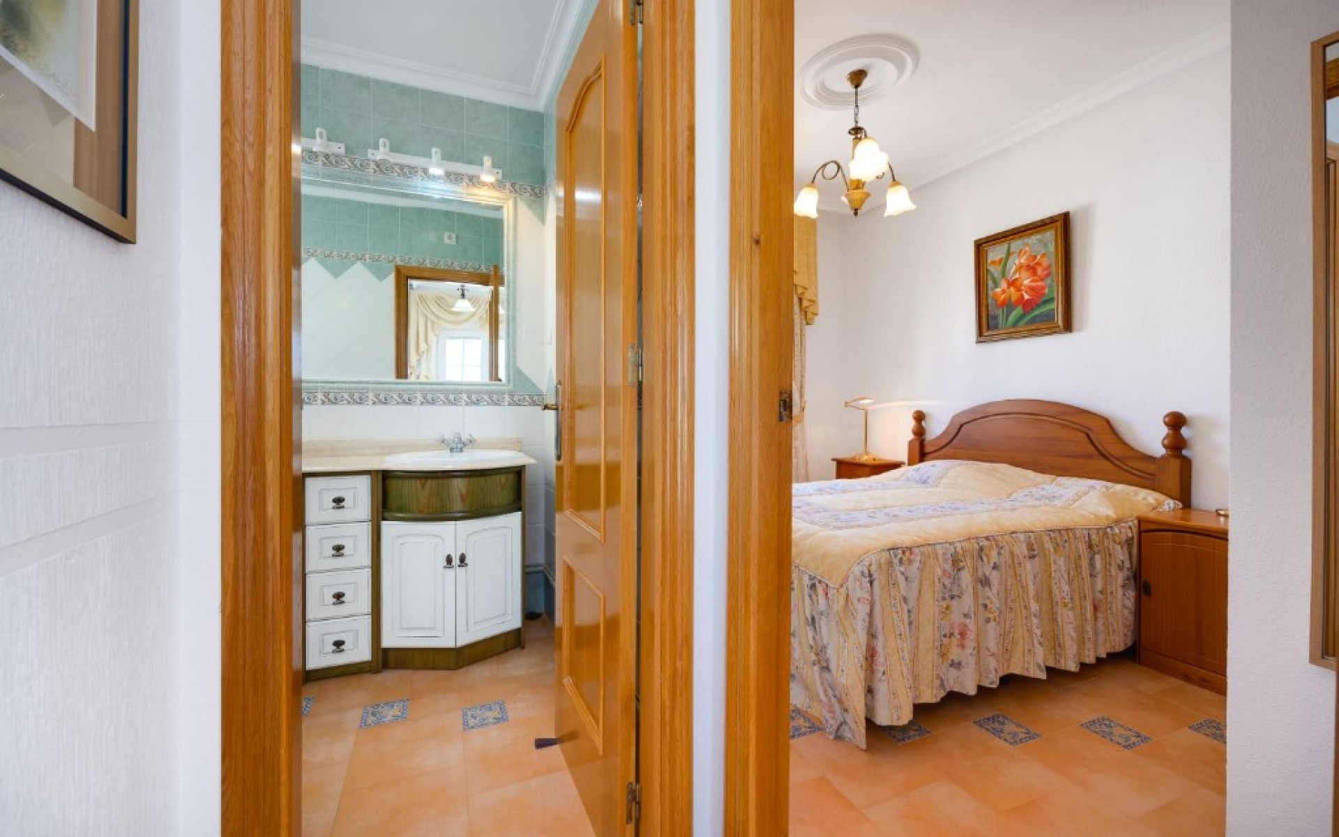 Resale - Villa - Orihuela Costa - La Zenia