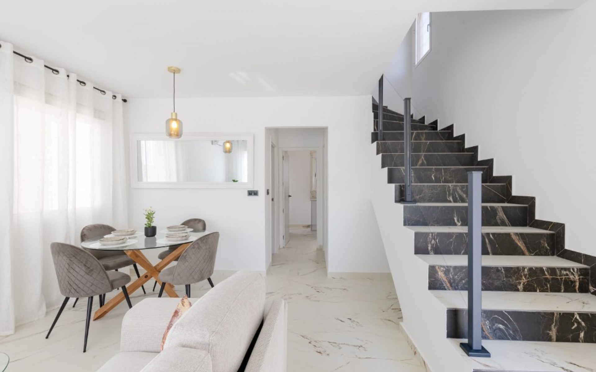 Resale - Villa - Orihuela Costa - Villamartin