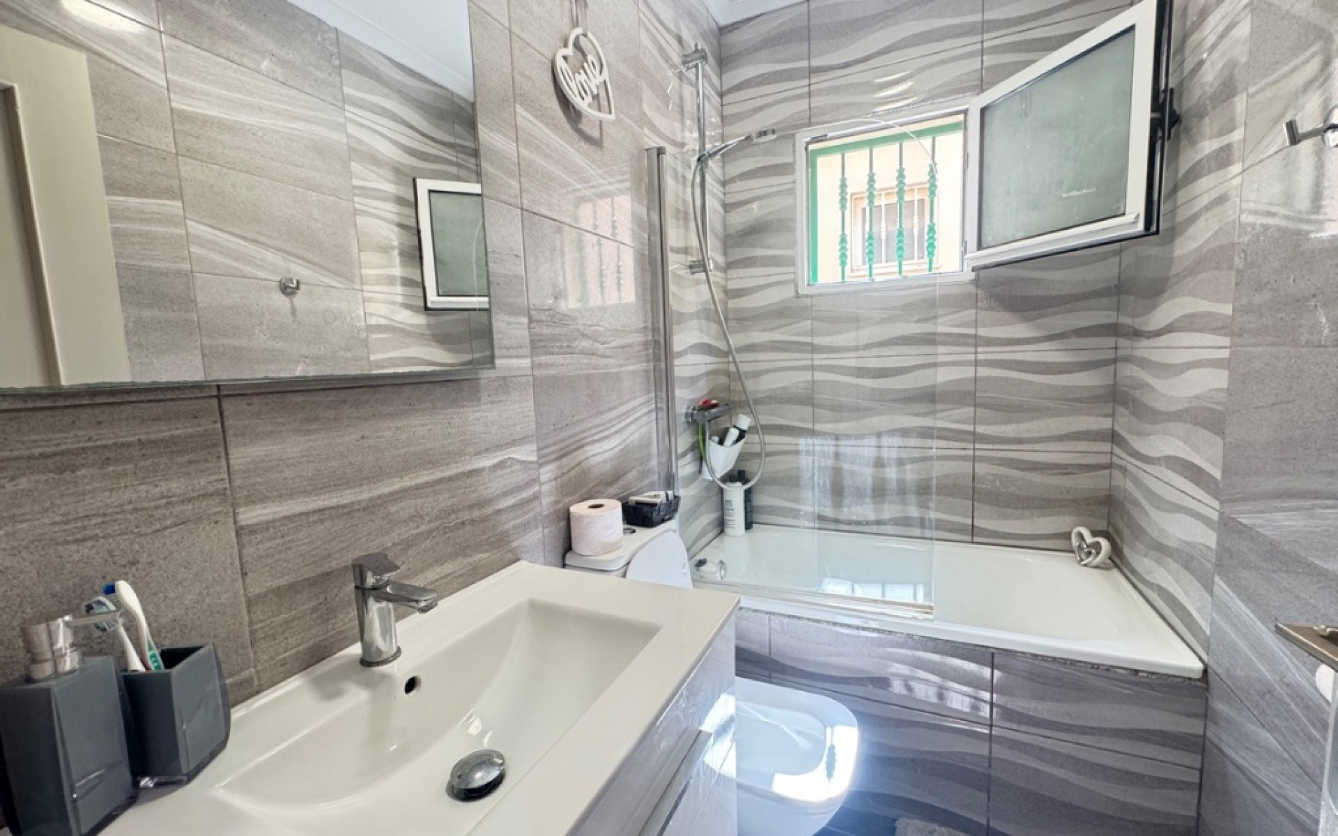 Resale - Villa - Orihuela Costa - Villamartin