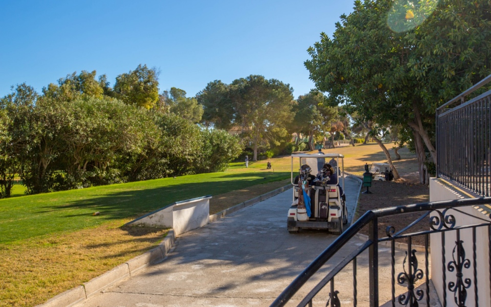 Resale - Villa - Orihuela Costa - Villamartin