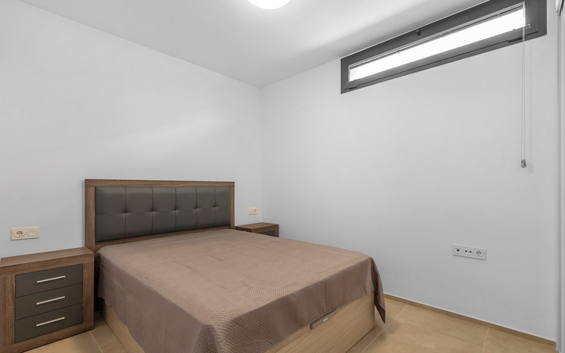 Resale - Villa - Orihuela - La Zenia