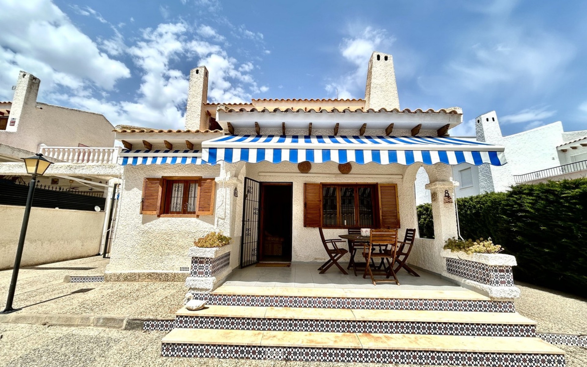 Resale - Villa - Orihuela - La Zenia