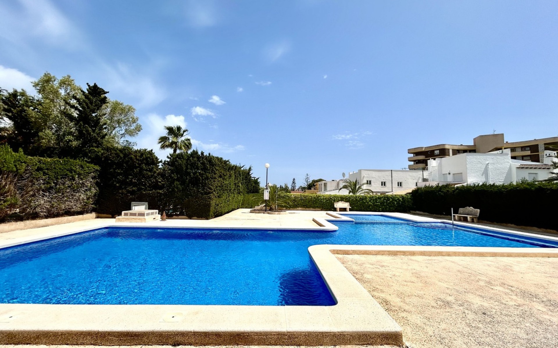 Resale - Villa - Orihuela - La Zenia
