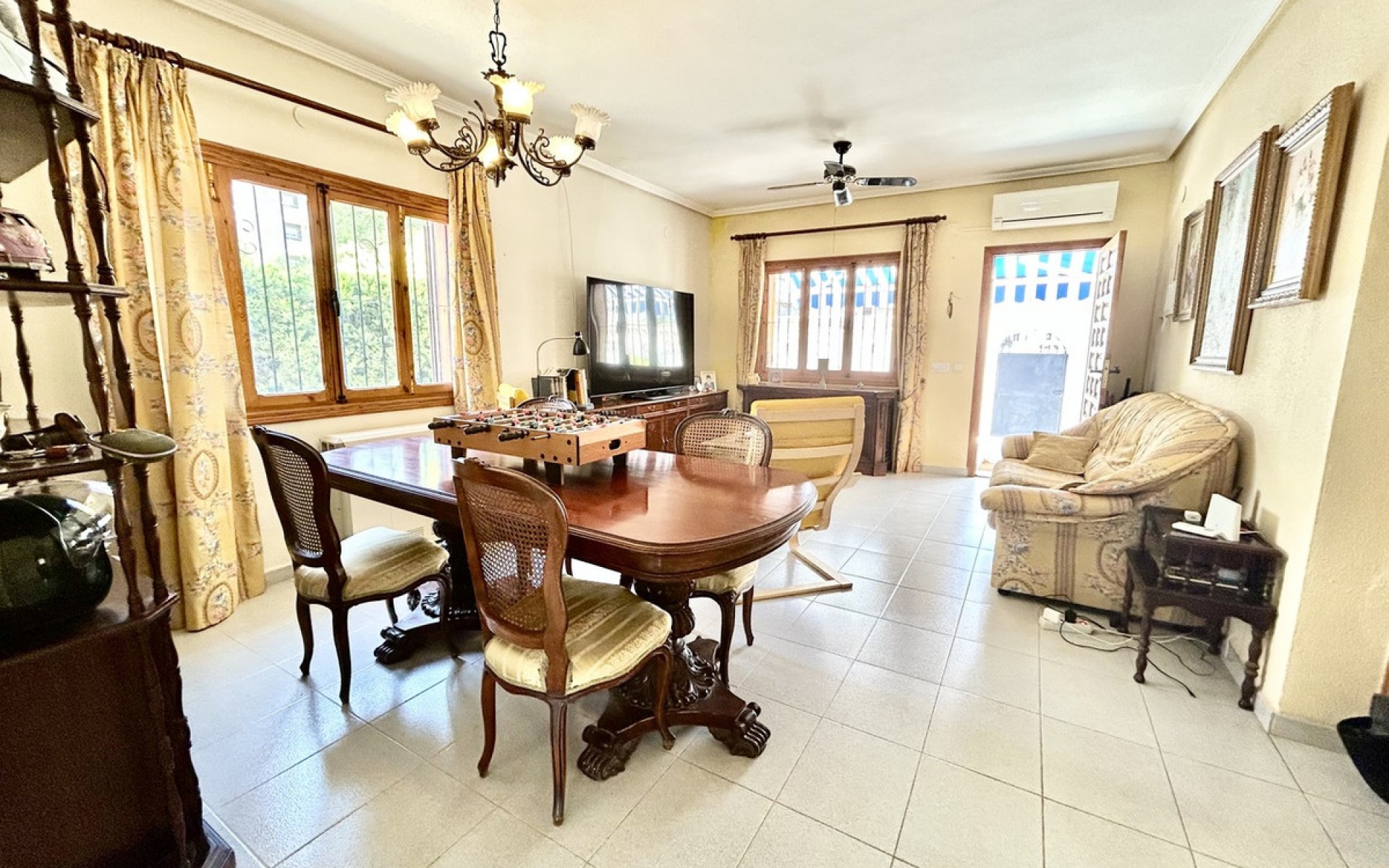 Resale - Villa - Orihuela - La Zenia