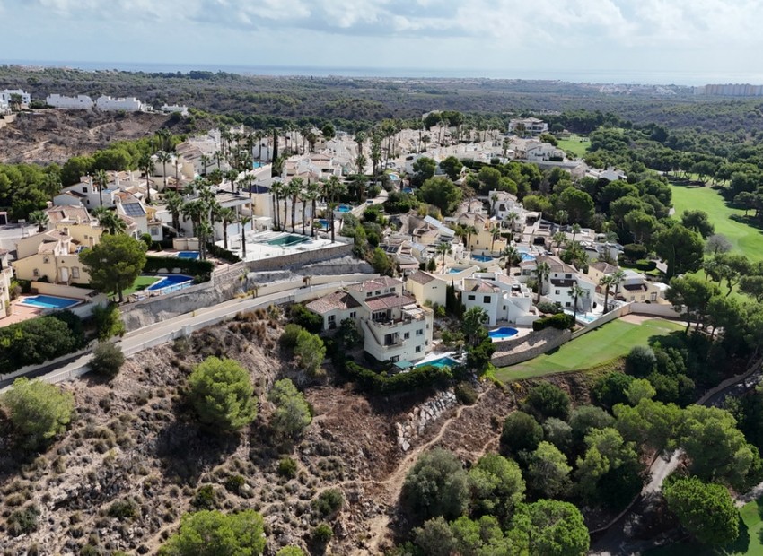 Resale - Villa - Orihuela - La Zenia