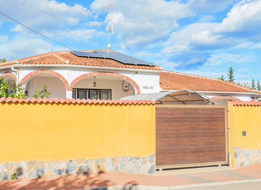 Resale - Villa - Orihuela - Los Balcones