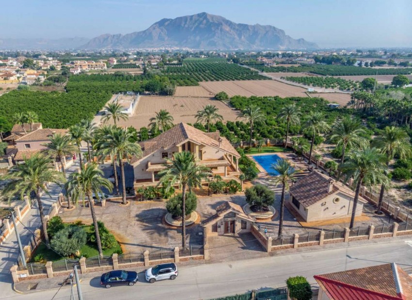 Resale - Villa - Orihuela - Molíns