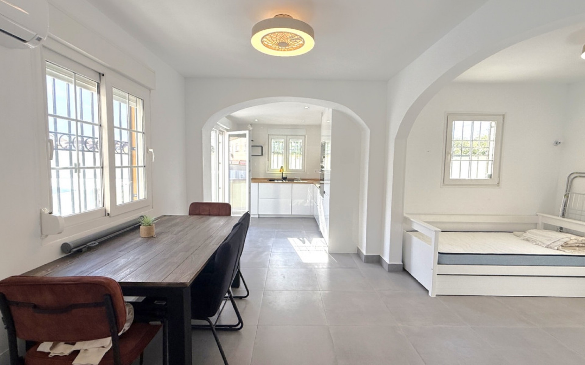 Resale - Villa - Orihuela - Orihuela Centro