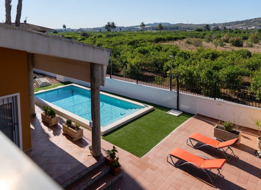 Resale - Villa - Orihuela - Orihuela Centro