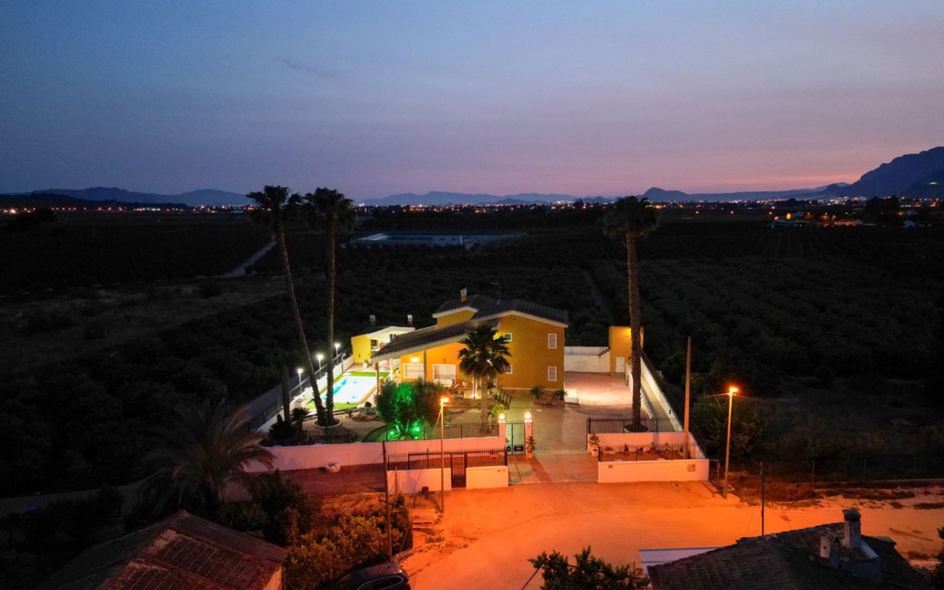 Resale - Villa - Orihuela - Orihuela Centro