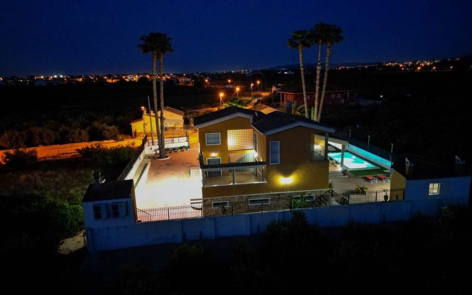 Resale - Villa - Orihuela - Orihuela Centro