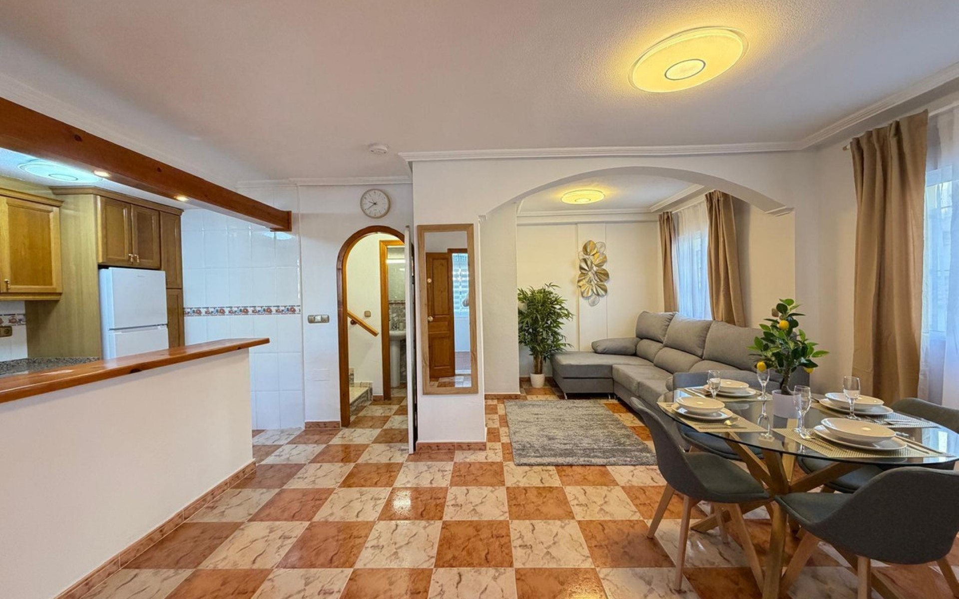 Resale - Villa - Orihuela - Orihuela Costa