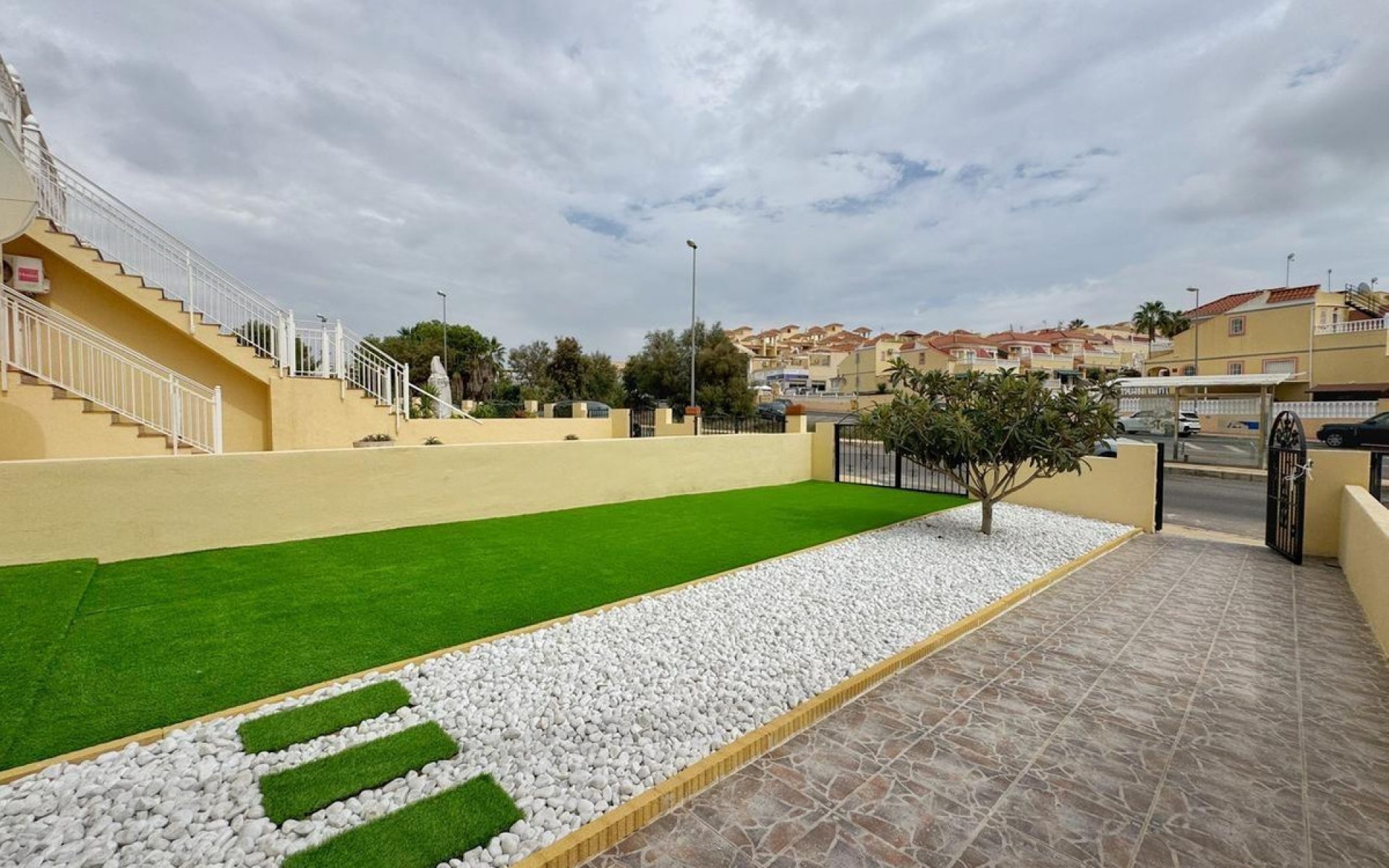 Resale - Villa - Orihuela - Orihuela Costa