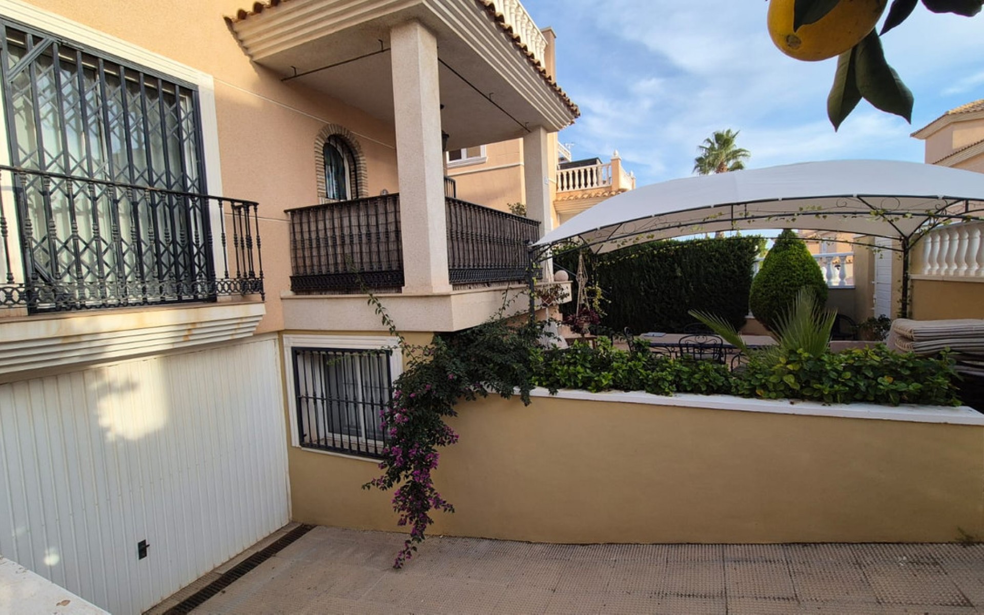 Resale - Villa - Orihuela - Orihuela Costa