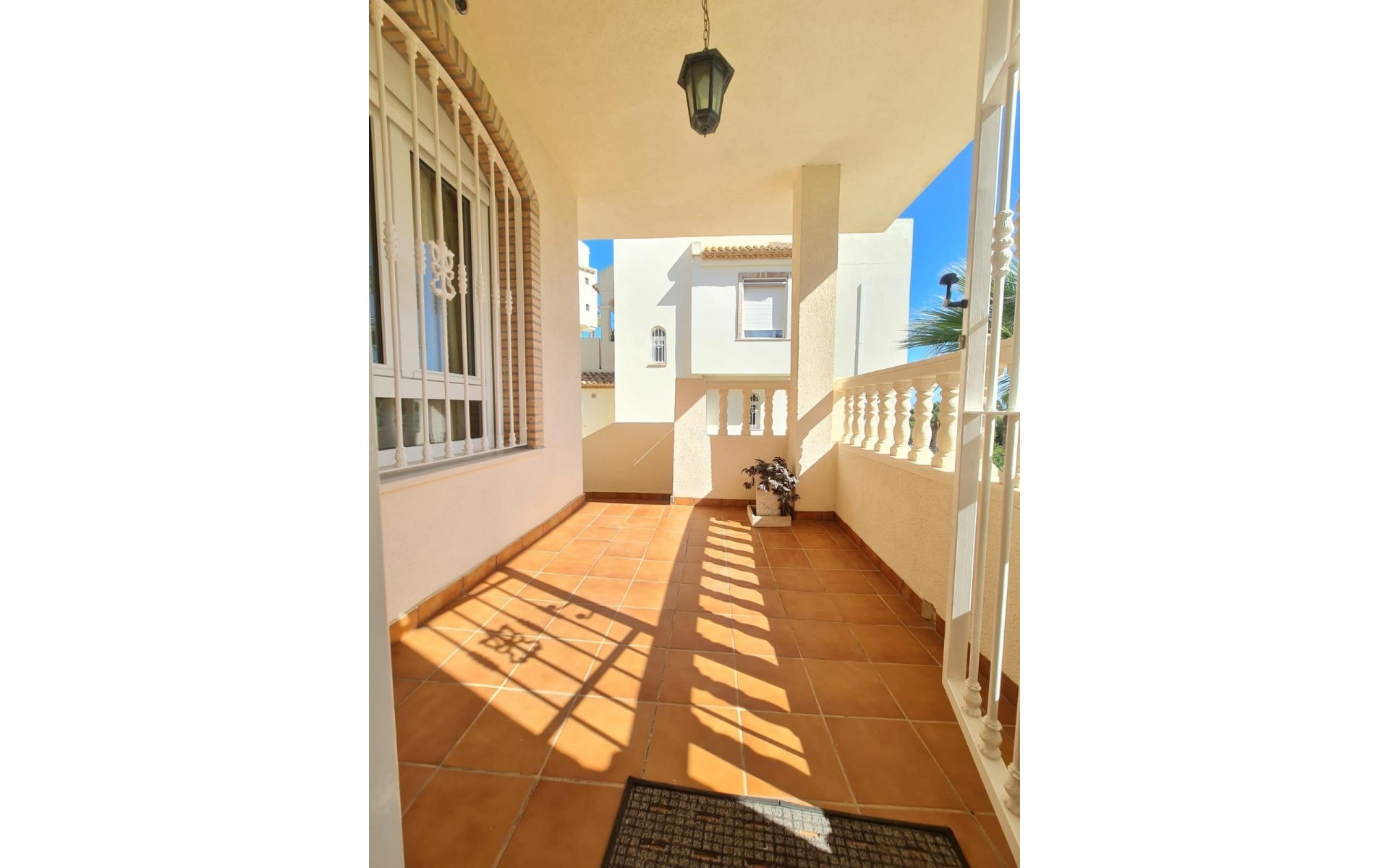 Resale - Villa - Orihuela - Orihuela Costa