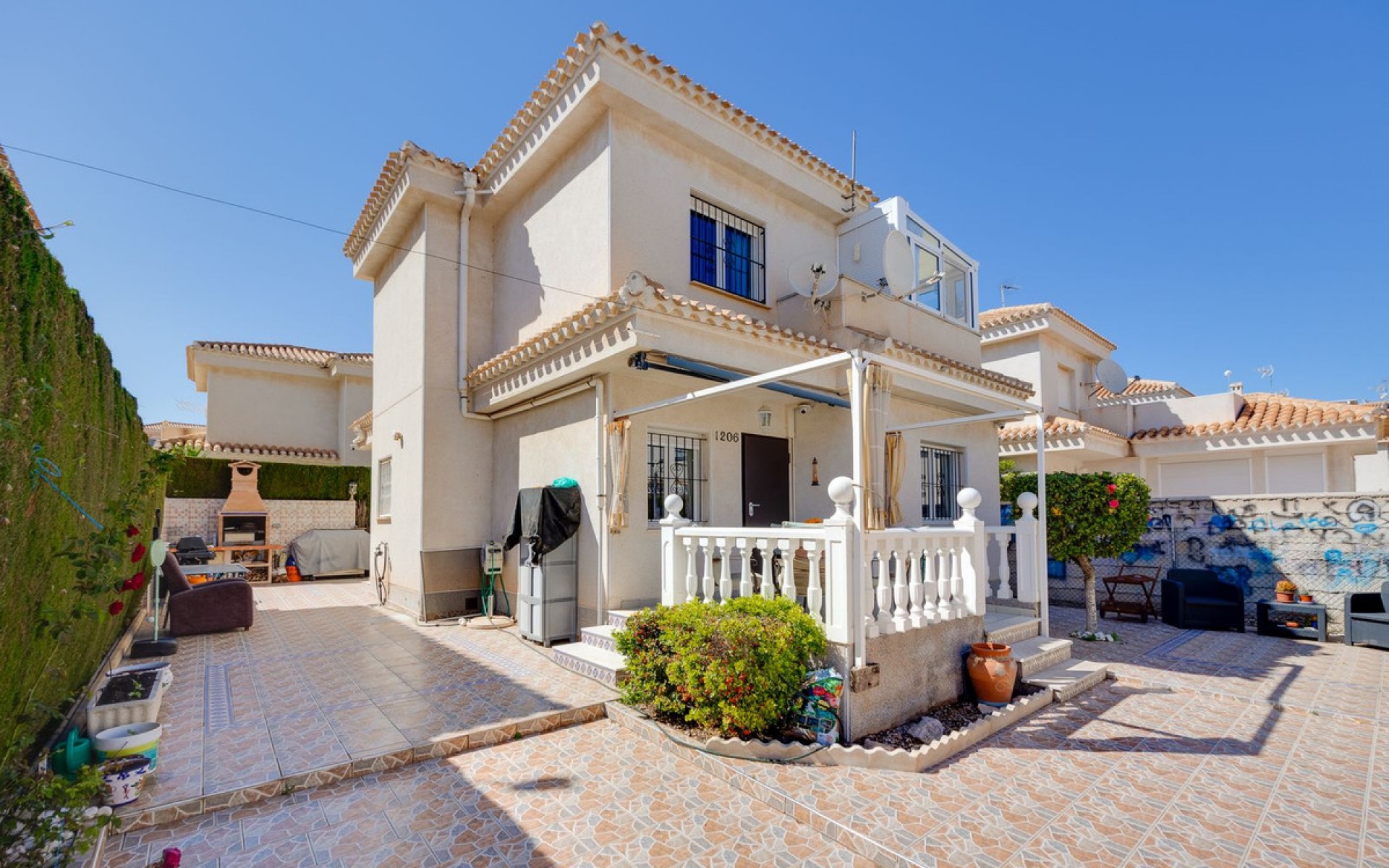 Resale - Villa - Orihuela - Orihuela Costa