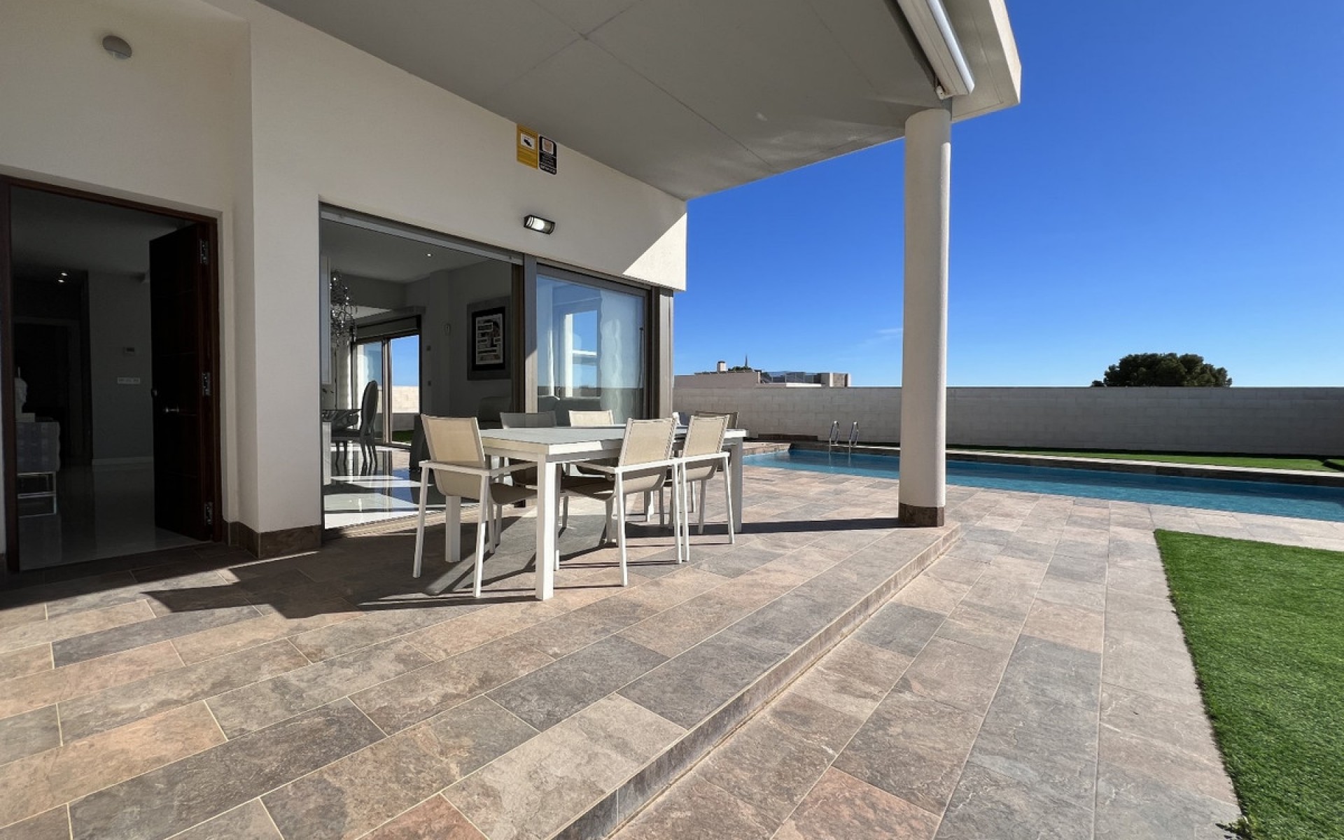 Resale - Villa - Orihuela - Orihuela Costa
