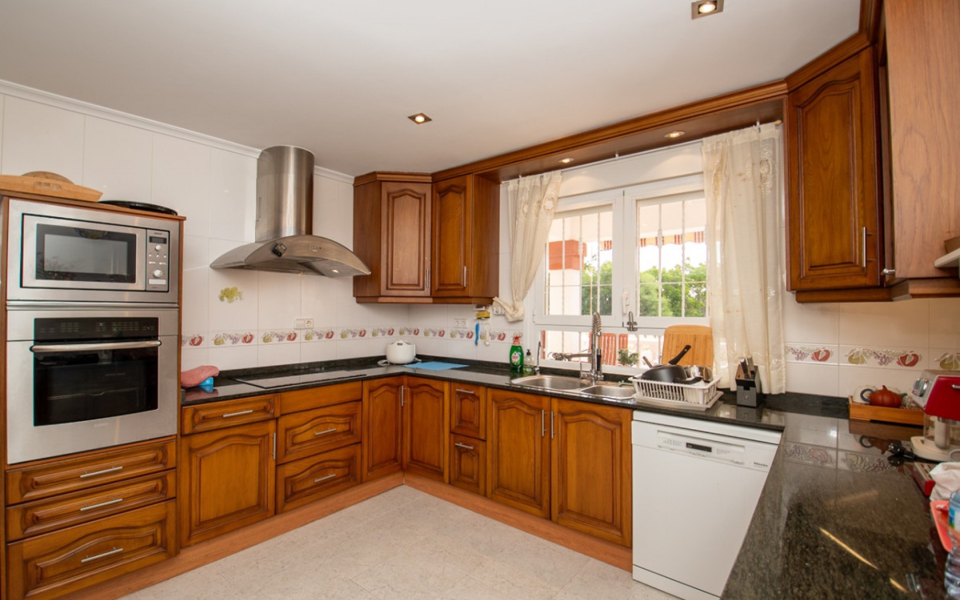 Resale - Villa - Orihuela - Orihuela Costa