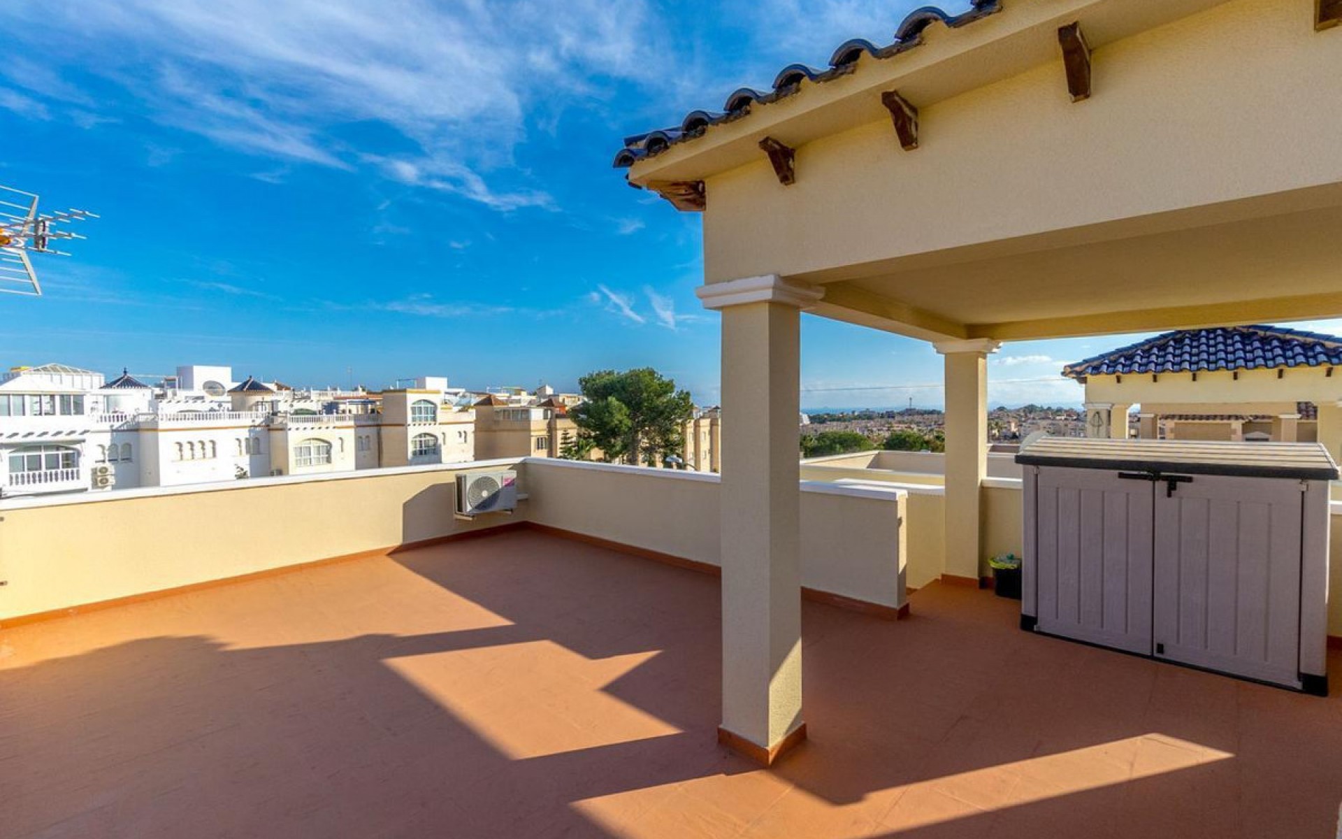 Resale - Villa - Orihuela - Orihuela Costa