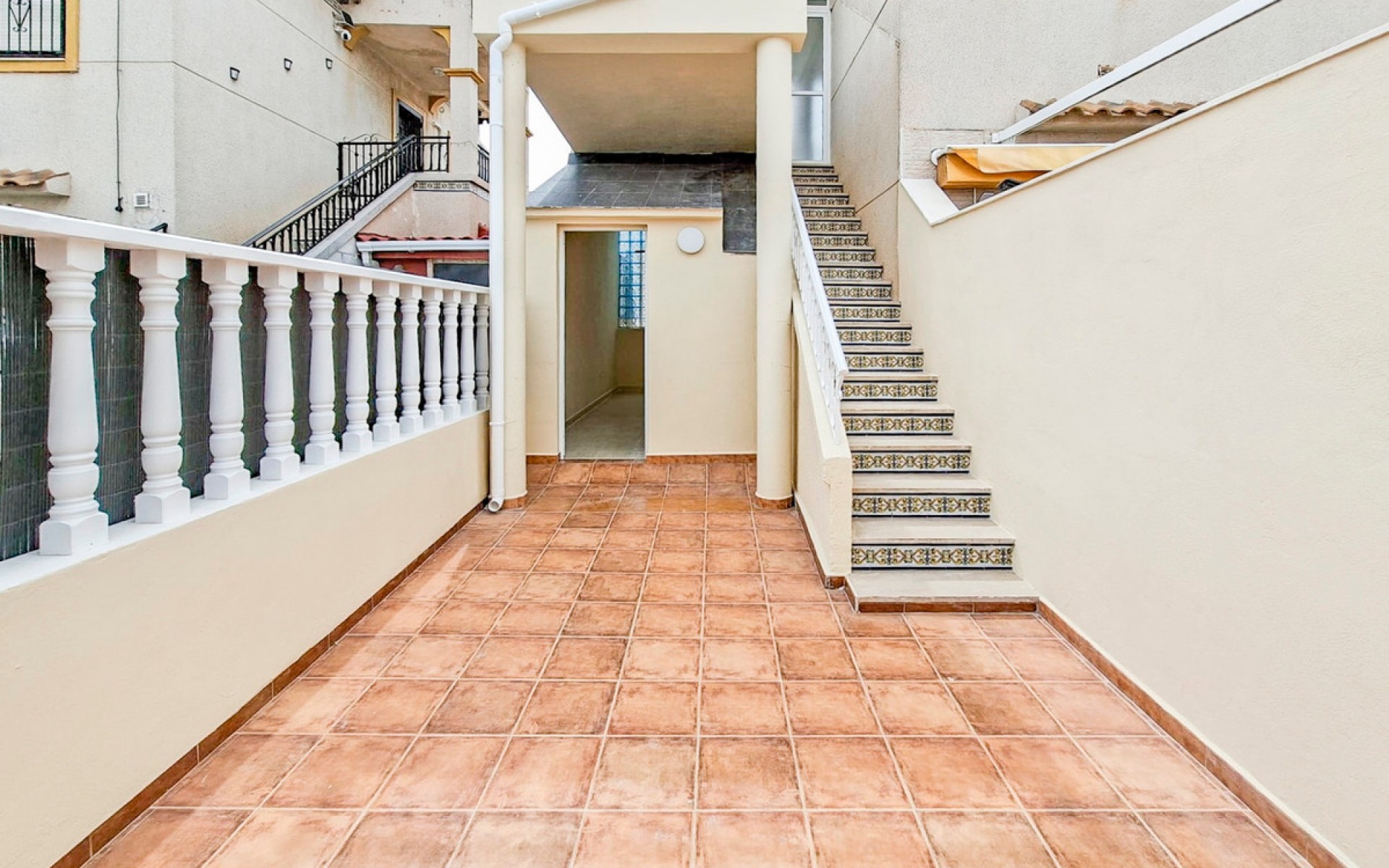 Resale - Villa - Orihuela - Orihuela Costa