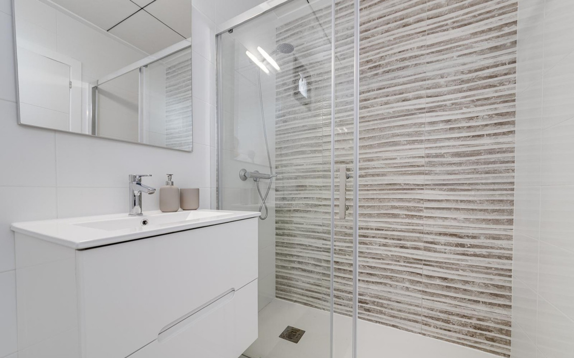 Resale - Villa - Orihuela - Orihuela Costa